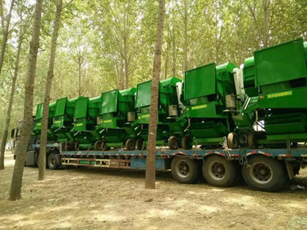 發(fā)往山東的花生摘果機(jī) 發(fā)往山東的花生摘果機(jī)